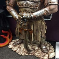Митичен войник, стоящ в положението на живота статуя на декор
