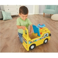 Малко Тики малко бебе скитник колела на автобуса се вози на кола играчка, малко дете играчка за момчета момичета на възраст година